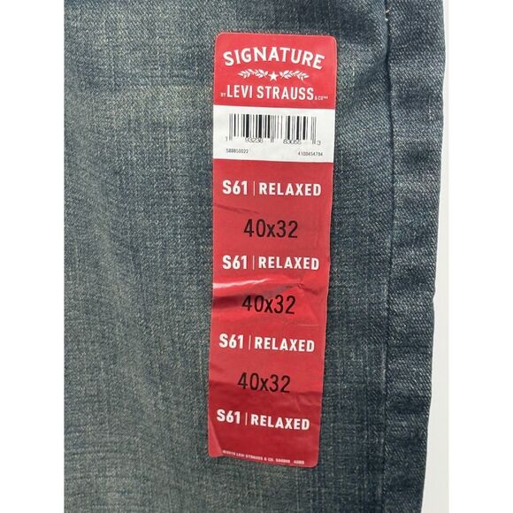 Signature by Levi Strauss & Co. Gold Label Men's Relaxed Fit Flex Jeans 40 x 32 - Picture 2 of 6